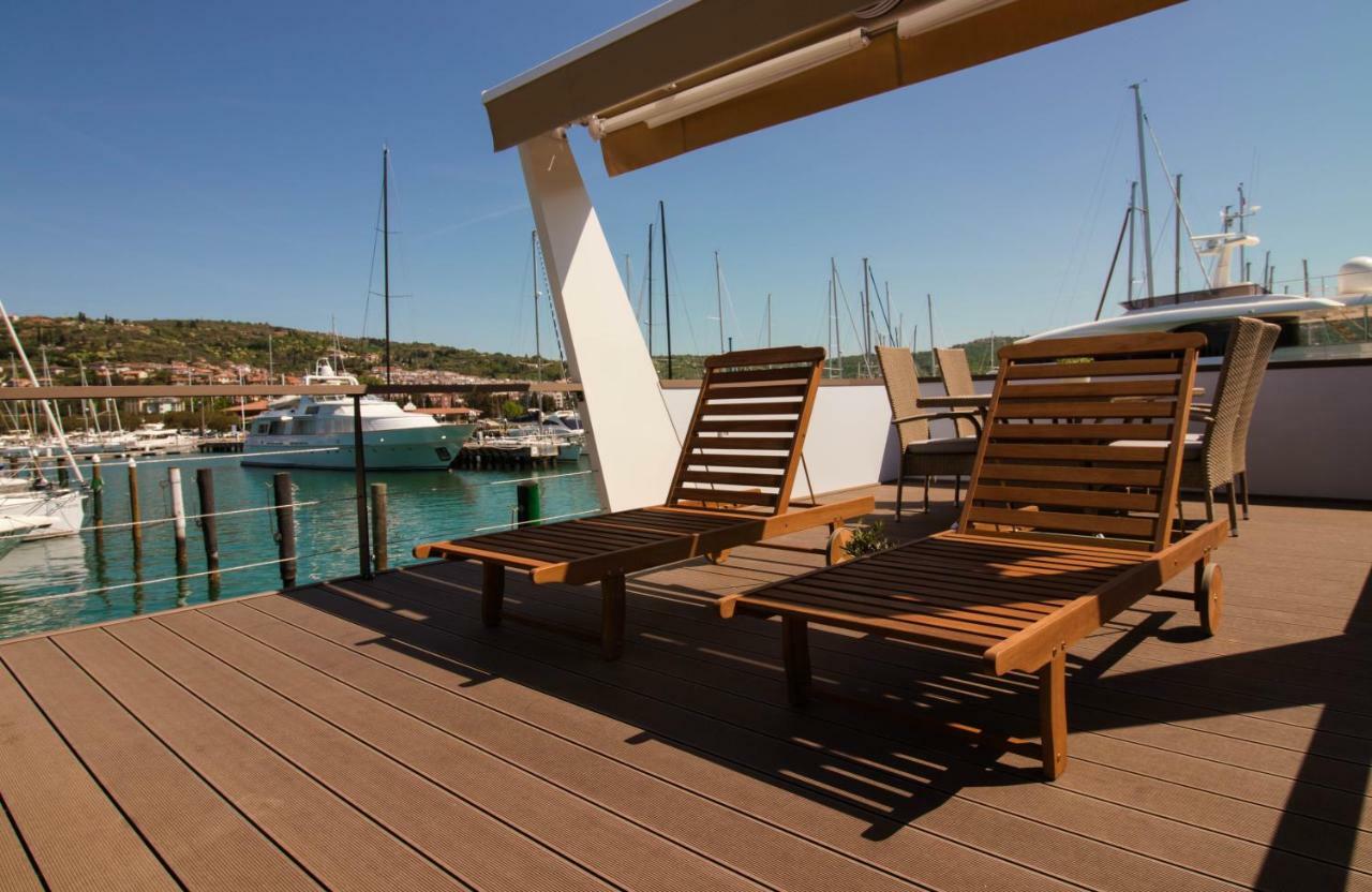 Marina Luxury Houseboat Lace Portoroz Bagian luar foto