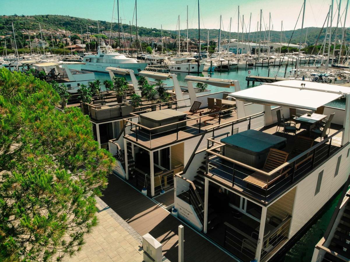 Marina Luxury Houseboat Lace Portoroz Bagian luar foto